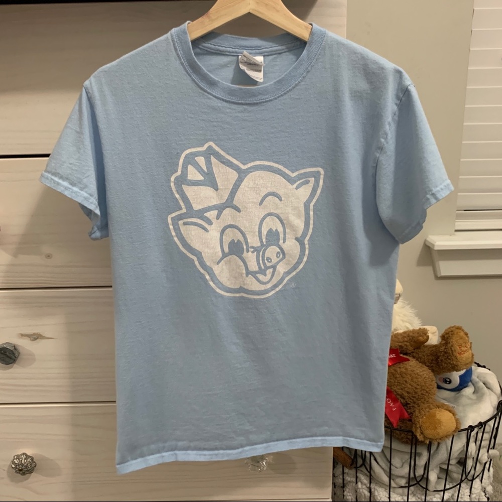 light blue piggly wiggly t-shirt